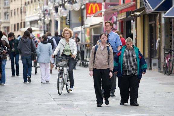 Small metal objects, Back to Back Theatre, Čopova Street in Ljubljana, Exodos International Festival of Contemporary Performing Arts 2009