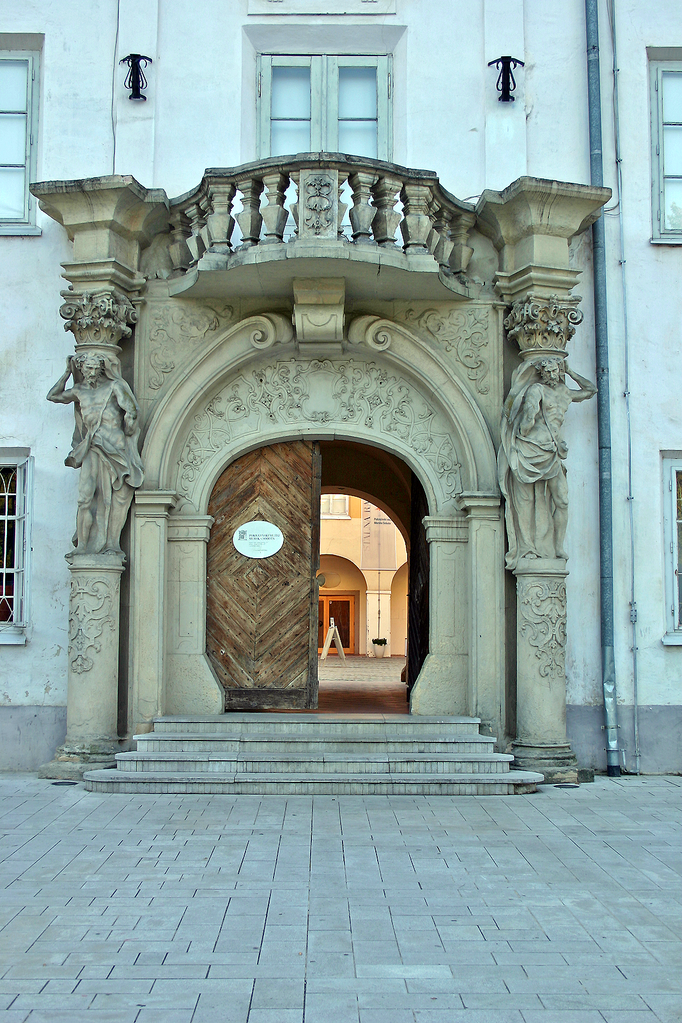 File:Murska Sobota Castle - 01.png