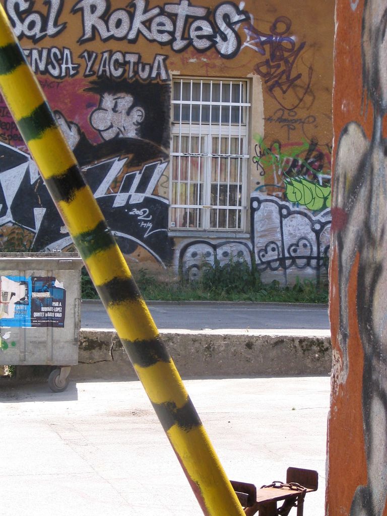 File:Metelkova Foto Hobit 3356.jpg