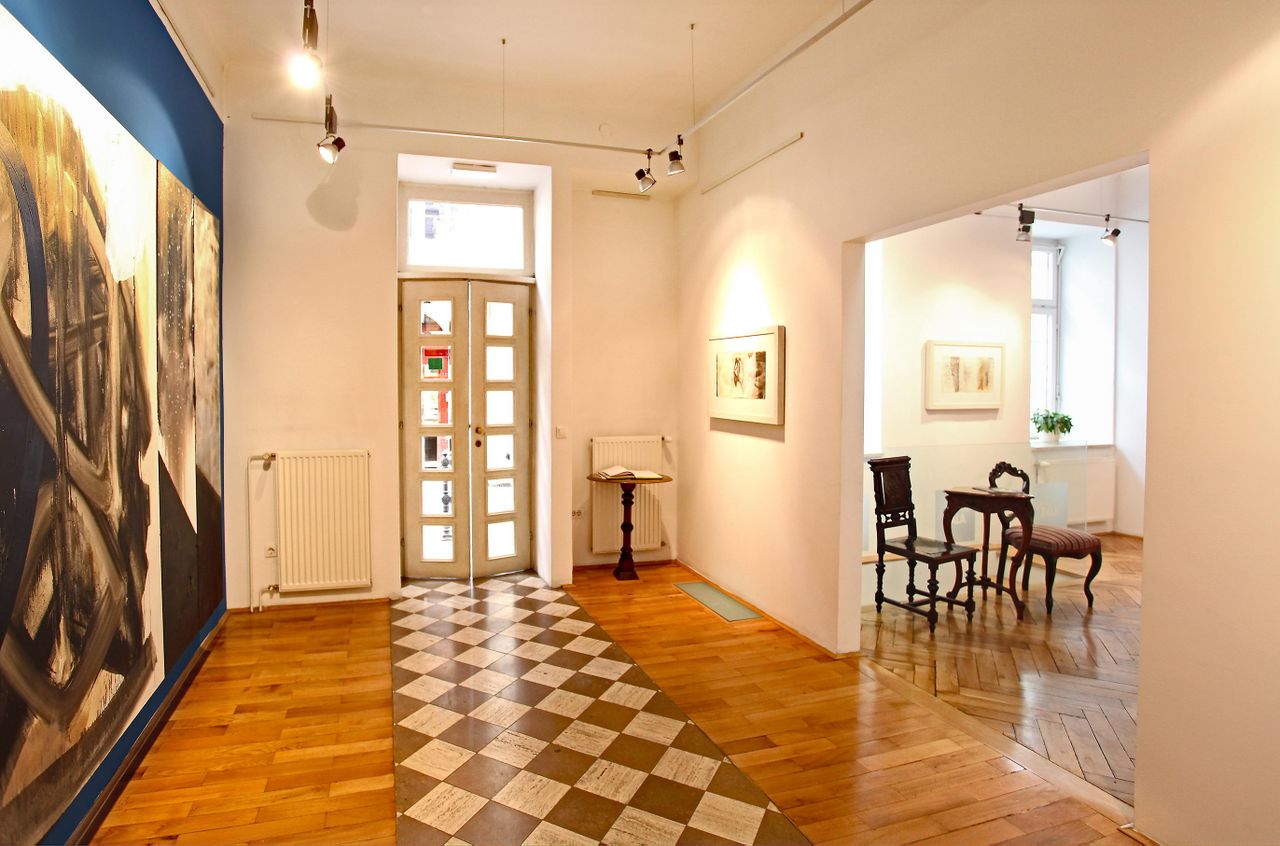 File:Zala Gallery Photo Marko Zaplatil.jpg