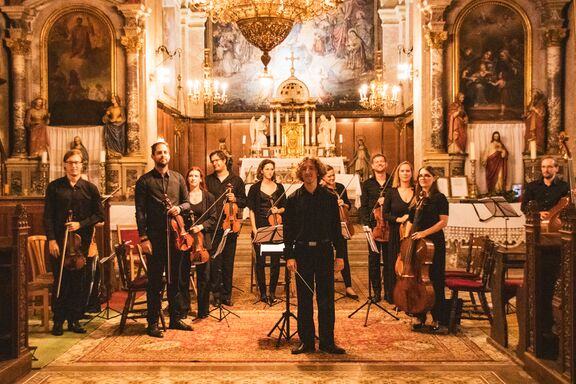 Concert by Amadeo Orchestra at Pisana Loka Festival in Škofja Loka, 2022. Author: Anja Strojan
