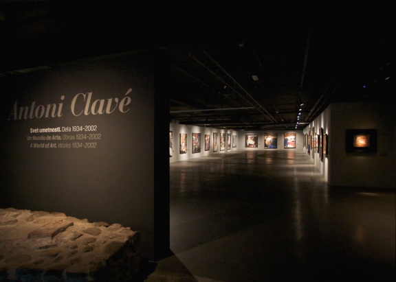 Antoni ClavÃ©'s exhibition A World of Art. 1934-2002 in the Jakopič Gallery, 2010