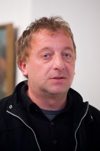 Drum player <!--LINK'" 0:346-->, <!--LINK'" 0:347-->