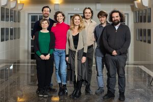 The team of the awarded comedy <i>All for Free! All for Free!</i> with the gracious comedian Vesna Pernarčič in the middle and the gracious director Ajda Valcl beside her, <!--LINK'" 0:12--> 2023. Photo: Jaka Babnik