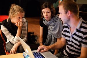 Mentor Espen Rasmussen speaking with workshop participants, <!--LINK'" 0:891-->, 2010