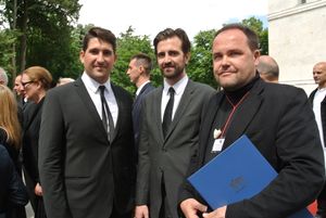 <!--LINK'" 0:295--> with the guests of the 24-hour piano playing marathon with 50 participants, coorganised by Poljanec at the Cristal Hall of the Rogaška Hotel, July 2012.