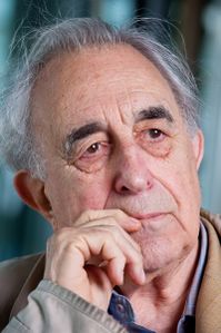 Journalist and comentator <!--LINK'" 0:267-->