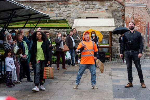 Lyrical moments by Bunker and Ensemble Leporello at Crossings Festival, 2021