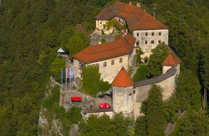 <!--LINK'" 0:121--> contains a museum, wine cellar, restaurant, printing workshop and blacksmith's forge.