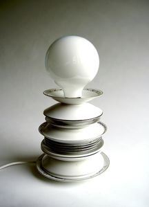 <!--LINK'" 0:231-->, <i>Stacked plates lamp</i>, Malin Lundmark, 2003
