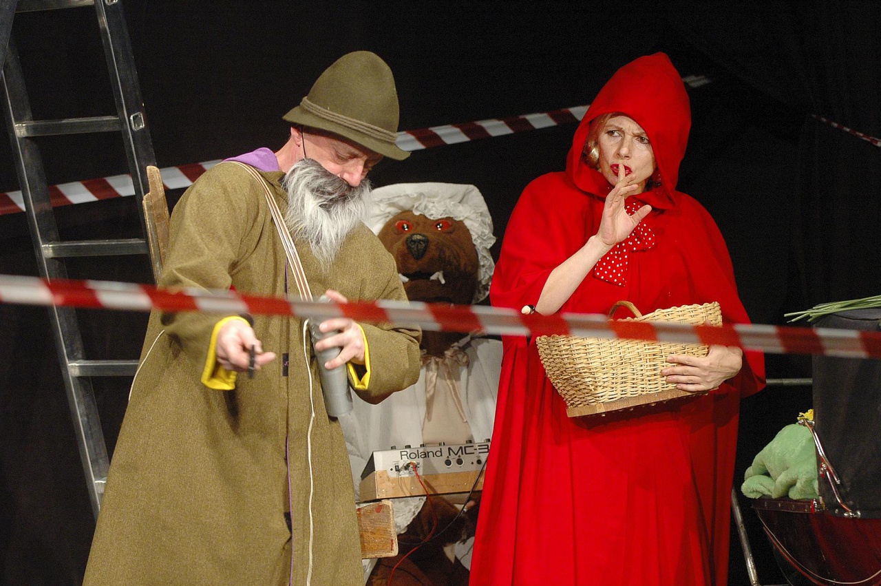 File:Rozinteater - Obisk - 04.jpg