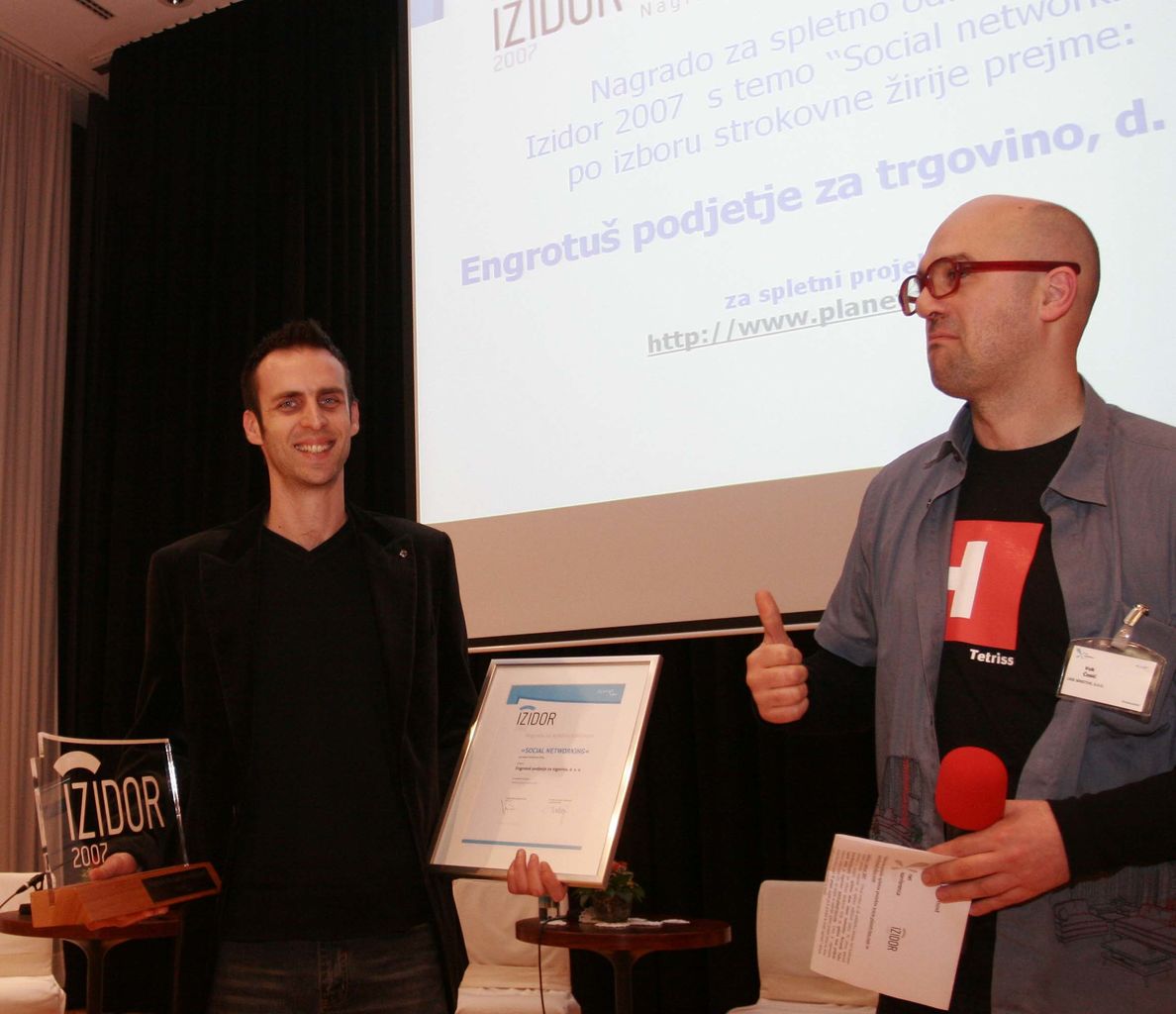 File:Izidor Award 2007 (2).jpg